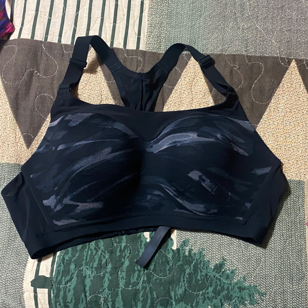 Victoria's Secret Black and Gray Sports Bra